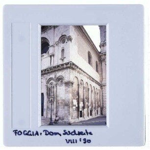 Foggia, Kathedrale : Außenansicht Südseite