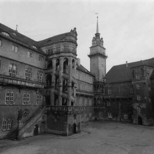 Torgau. Schloss Hartenfels, Innenhof mit Wendelstein