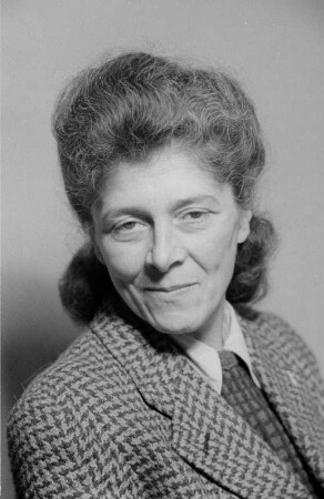 Porträt der Schriftstellerin Maria Langner : Porträt von Maria Langner
