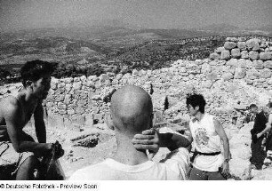Mykene (Griechenland). Besucher des antiken Palastes