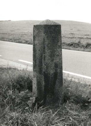 Wegestein : Wegestein. Schmölln-Putzkau, Ottendorfer Straße