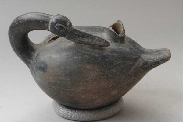 Clay vessel