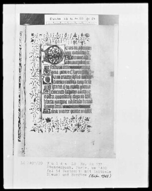 Stundenbuch — Textblätter mit Initialien und Bordüren