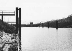 Unterer Vorhafen Schleuse Zeltingen/Mosel