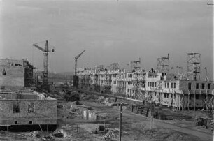 Stalinstadt (Eisenhüttenstadt). Großbaustelle