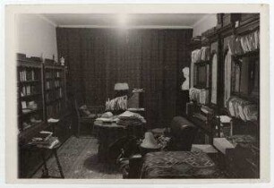 Wohnzimmer der letzten Wohnung der Familie Salomon in Den Haag, Schoutenstraat 47