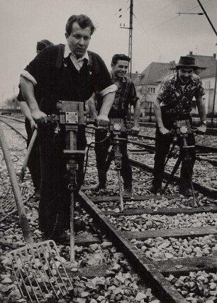 Umgestaltung und Modernisierung der Albtalbahn durch die Albtal-Verkehrs-Gesellschaft mbH