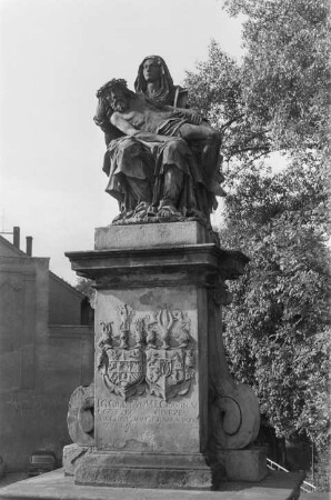 Skulptur "Pieta", Glatz, Polen