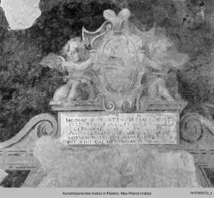 Wandfresko eines Grabmonument mit Wappen der Familie del Monte