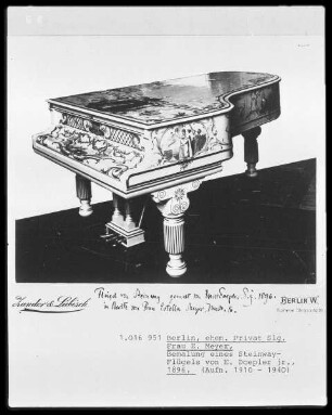 Bemalter Steinway-Flügel