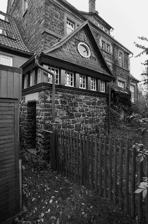 Ehem. Schule (Schule); Ulrichstein, Schulstraße 13, Schulstraße 15