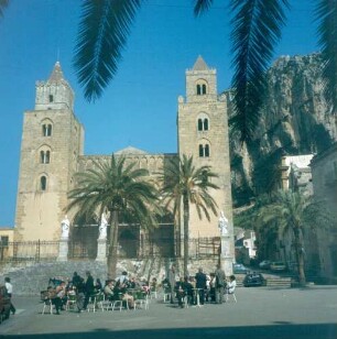 Sizilien. Cefalu. Dom San Salvatore (1131/1267)