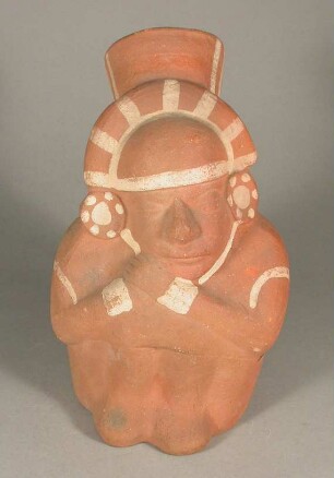 Sitzende anthropomorphe Figur
