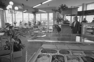 Neueröffnung des "Café L´Etage Bistro" in der Kaiserstraße 181