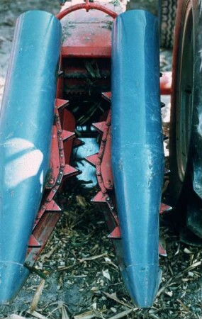 Fotografie: Erntetechnik, Silomais, Maishäcksler angebaut, Trommelfeldhäcksler