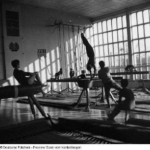 Jugendsport. Training Sportschule