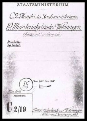 Dienstgebäude, Ziergarten, Wohnungen