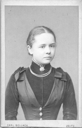 Mädchenporträt (Lene Trübenbach?)