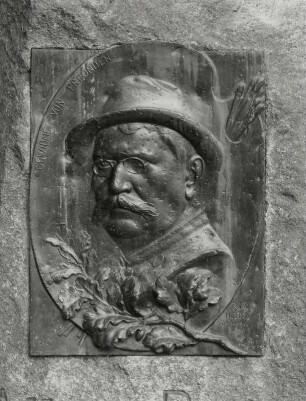 Denkmal für den Maler Albert Richter