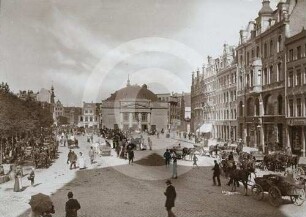 Kohlenmarkt Danzig mit Stadttheater