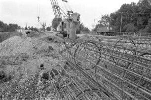 Errichtung des Überführungsbauwerks "Brücke 52" über die Südtangente zwischen Bulacher Kreuz und Ettlinger Allee südlich der Schwarzwaldbrücke