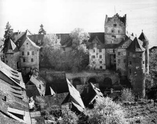 Meersburg, Schloßplatz 10. Altes Schloss (Ersterwähnung 1137, Umbau 1701/1800)