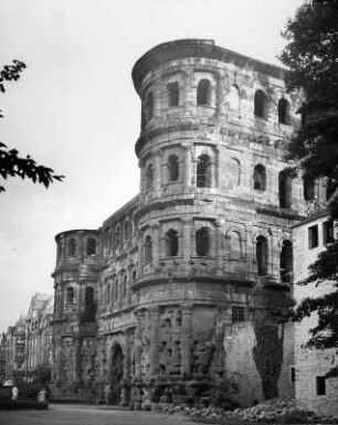 Trier. Porta Nigra (um 180 n. Chr.)