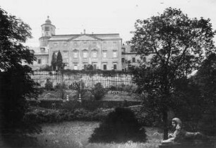 Schloss Crossen : Blick auf Schloss Crossen, A. 18. .Jh., Parkseite