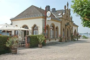 Rheinhalle; Eltville, Platz von Montrichard 2