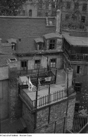 Terrasse mit Wäsche