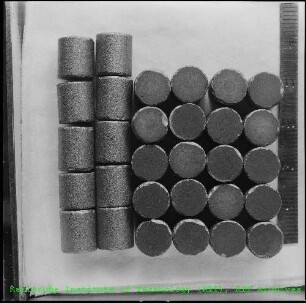 Brennstofftabletten des Instituts für Angewandte Reaktorphysik (IAR)