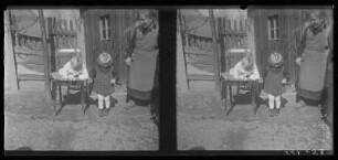 Großmutter mit ihren Enkelkindern
