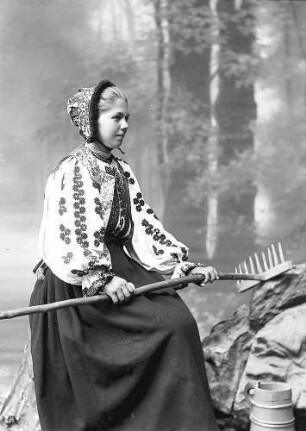 Rumänische Tracht