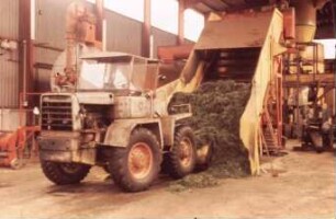 Fotografie: Trocknungstechnik, Warmlufttrocknung, Grünfutter, Grünfuttertrocknungsanlage