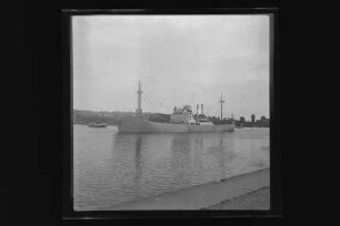 Helios (1951), Neptun.- Dampfschifffahrts-Gesellschaft „Neptun“, Neptun Linie, D.G. "Neptun", Bremen