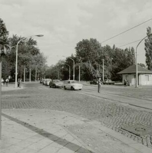 Lennéplatz : Dresden, Lennéplatz, Verkehrspolizist