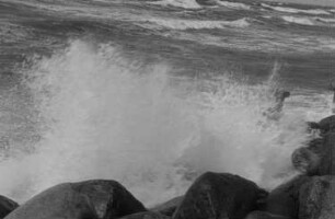 Hiddensee: Kinder beim Baden, Landschaften, Meeresaufnahmen : Gischt