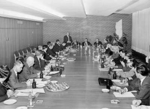 Tagung der Gewerkschaft Nahrung-Genuss-Gaststätten (NGG) 1963 in Hamburg