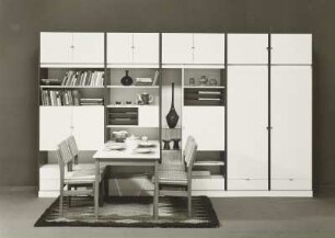 Anbauwand mit integriertem Eßtisch (Modell 5040)