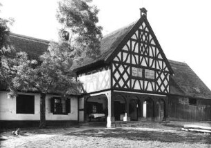 Kurzebrack (poln. Korzeniewo), Vorlaubenhaus,