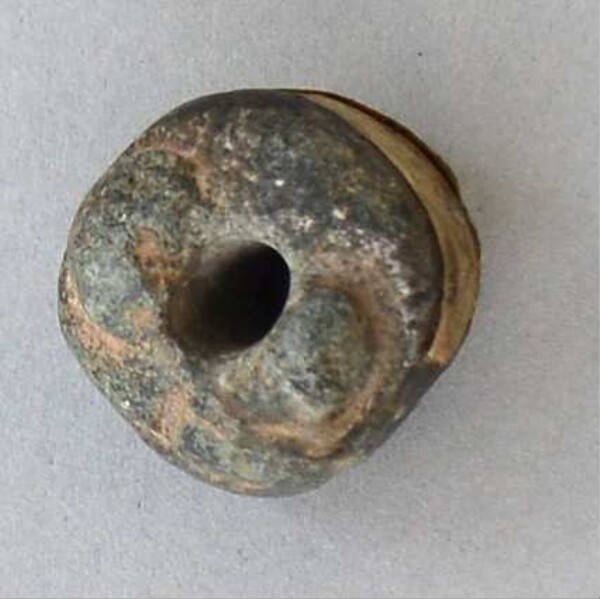 spindle whorl (?)