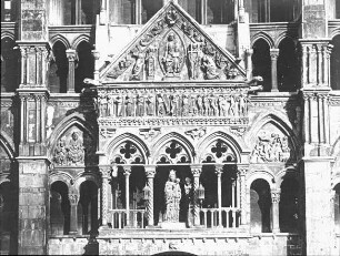 Ferrara, Dom San Giorgio, Westfassade, Obergeschoss der Hauptportalvorhalle