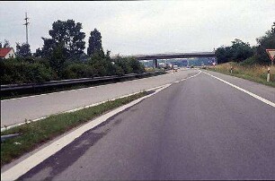 Einfahrt Ost zu Nebenfahrbahn Ost (Basel Richtung Karlsruhe)