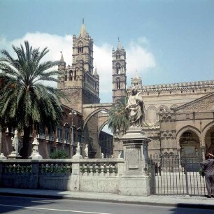 Santa Maria Assunta — Campanile