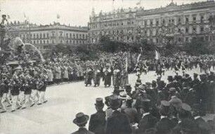Historischer Festzug zur Universitäts-Jubelfeier in Leipzig: am 30. Juli 1909