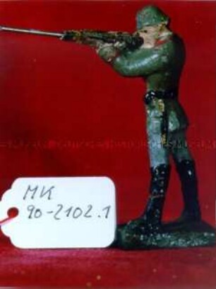 Infanteristen mit Gewehr im Anschlag