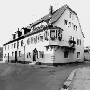 Bad Nauheim, Burgstraße 20, Burgstraße 24, Burgstraße 22