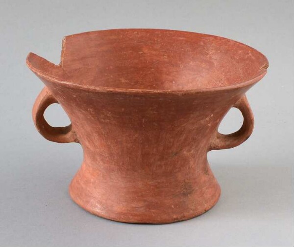 Clay vessel