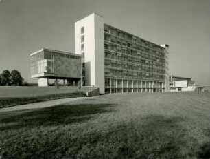 Kreiskrankenhaus, 1956-1957