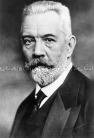 Theobald von Bethmann-Hollweg